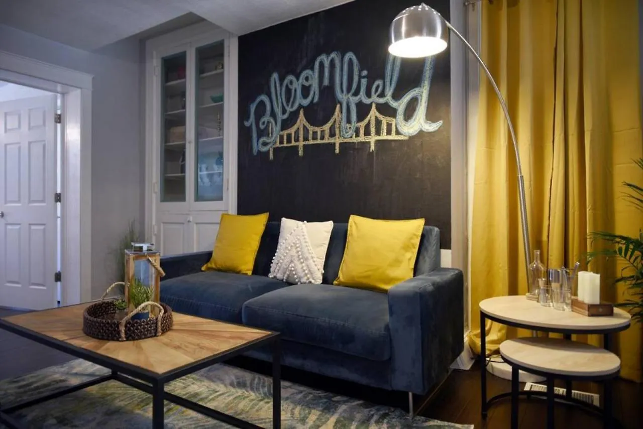 Hostwise Stays - The Edmond - Bloomfield Apartment In A Great Location! ピッツバーグ 0*,